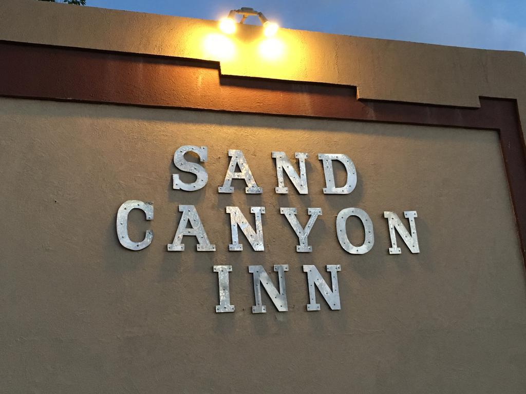 National 9 Inn Sand Canyon Cortez Exteriör bild
